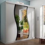 Szafa przesuwna SENSO 9 200 cm ze wstawkami dekoracyjnymi szklanymi i dwoma lustrami w falę