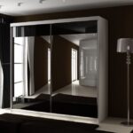Szafa przesuwna SENSO 32 200 cm ze wstawkami dekoracyjnymi szklanymi i dwoma lustrami