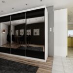 Szafa przesuwna SENSO 32 250 cm ze wstawkami dekoracyjnymi szklanymi i trzema lustrami